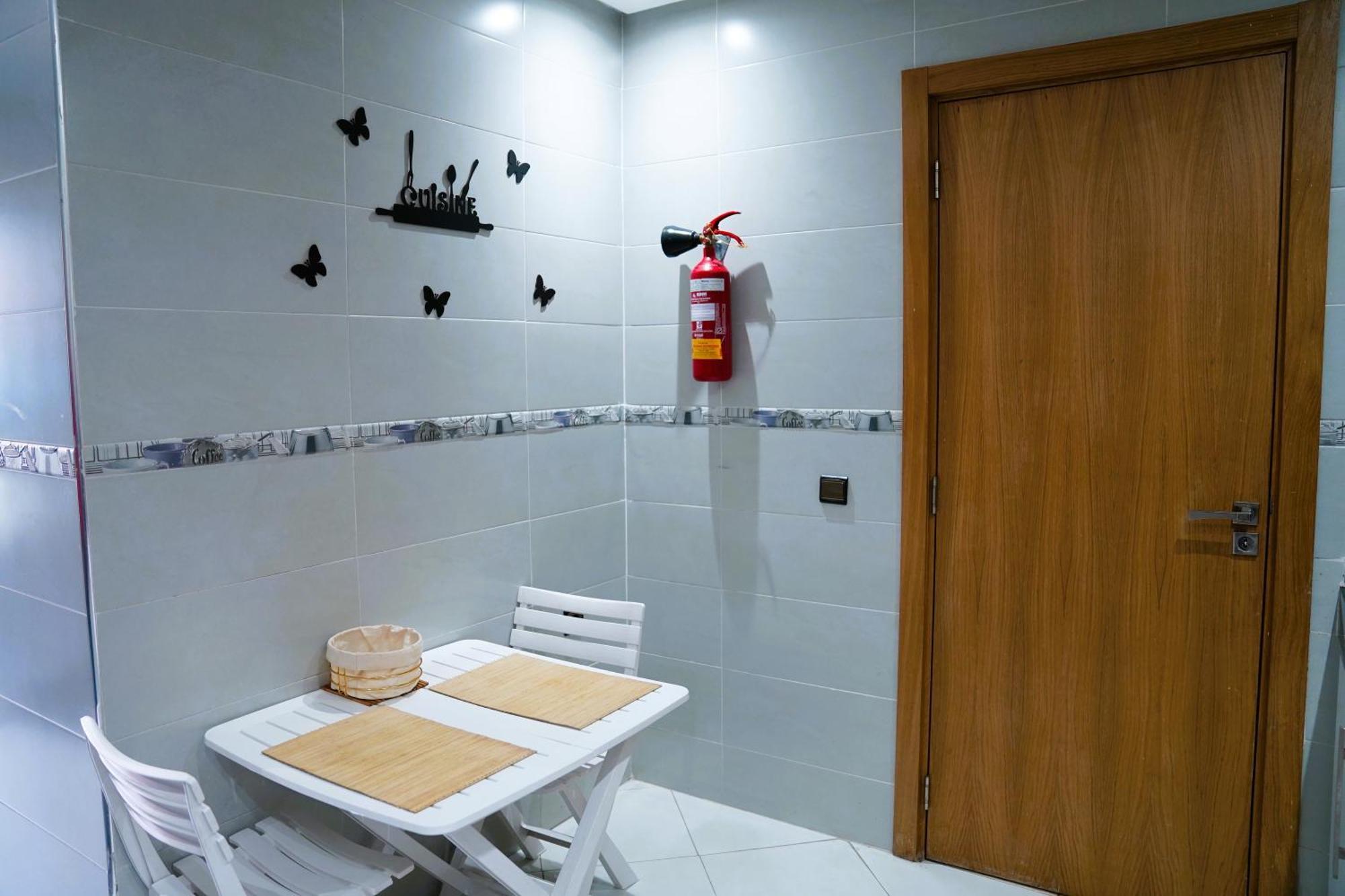 Confort Et Piscine, A 5 Min De Rabat Et Aeroport 塞尔 外观 照片